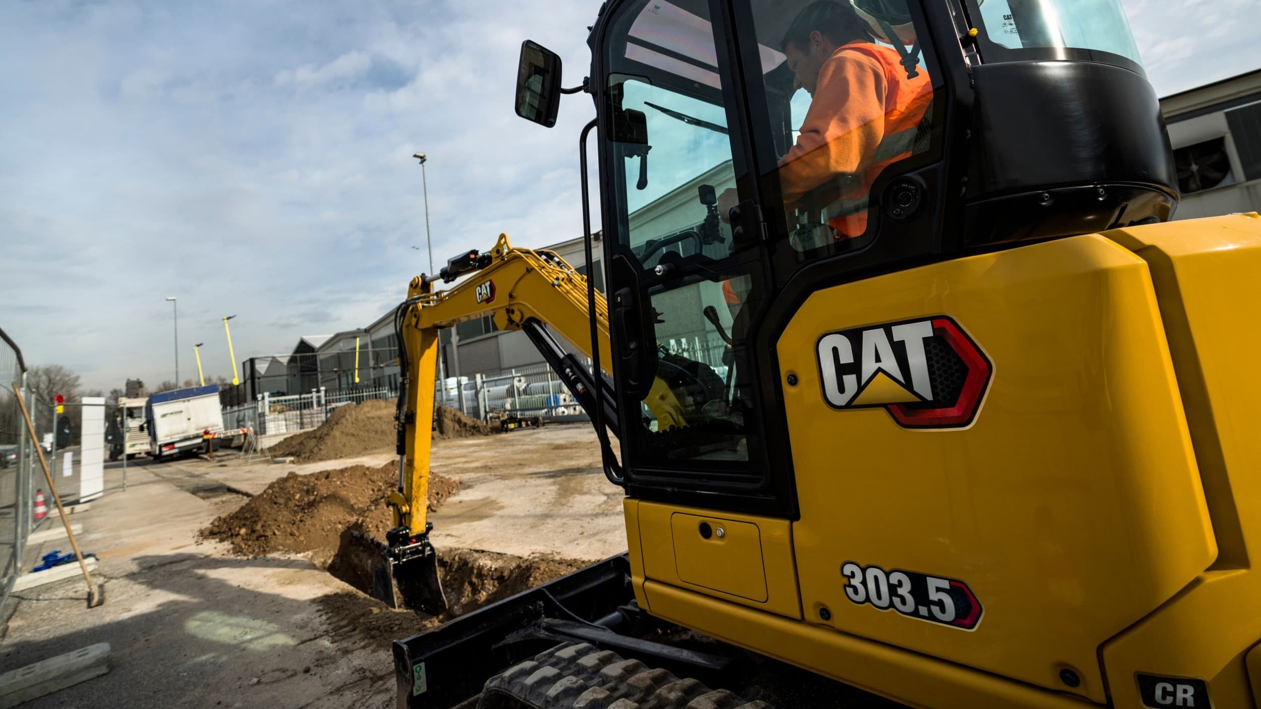 Cat 303.5 CR Excavator